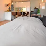 Superb Apt With Balcony And View On Paris