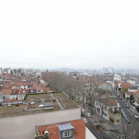 Superb Apt With Balcony And View On * Parigi